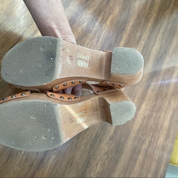 A.P.C. Wooden Sandal size 39 - Picture 8 of 10